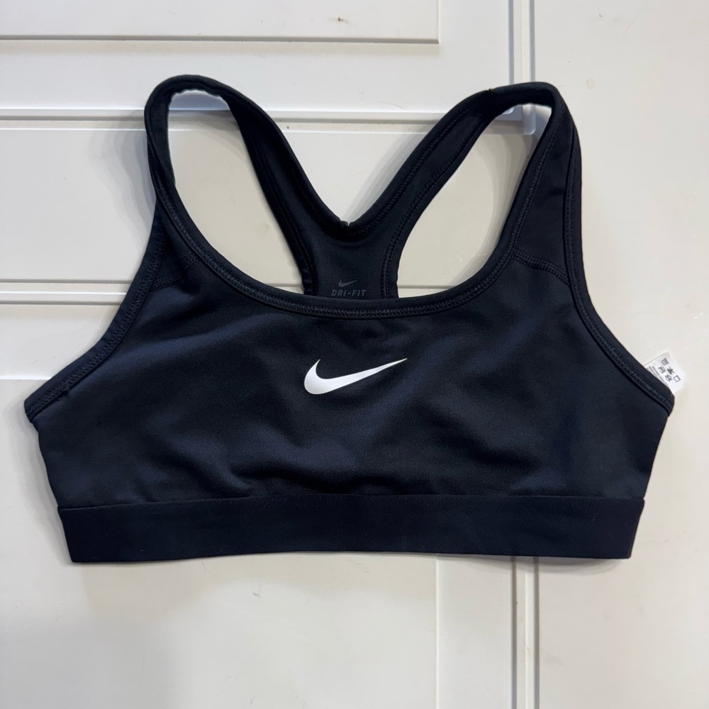 Nike Women’s Size Medium Racerback Dri-Fit Sports Bra Black White
